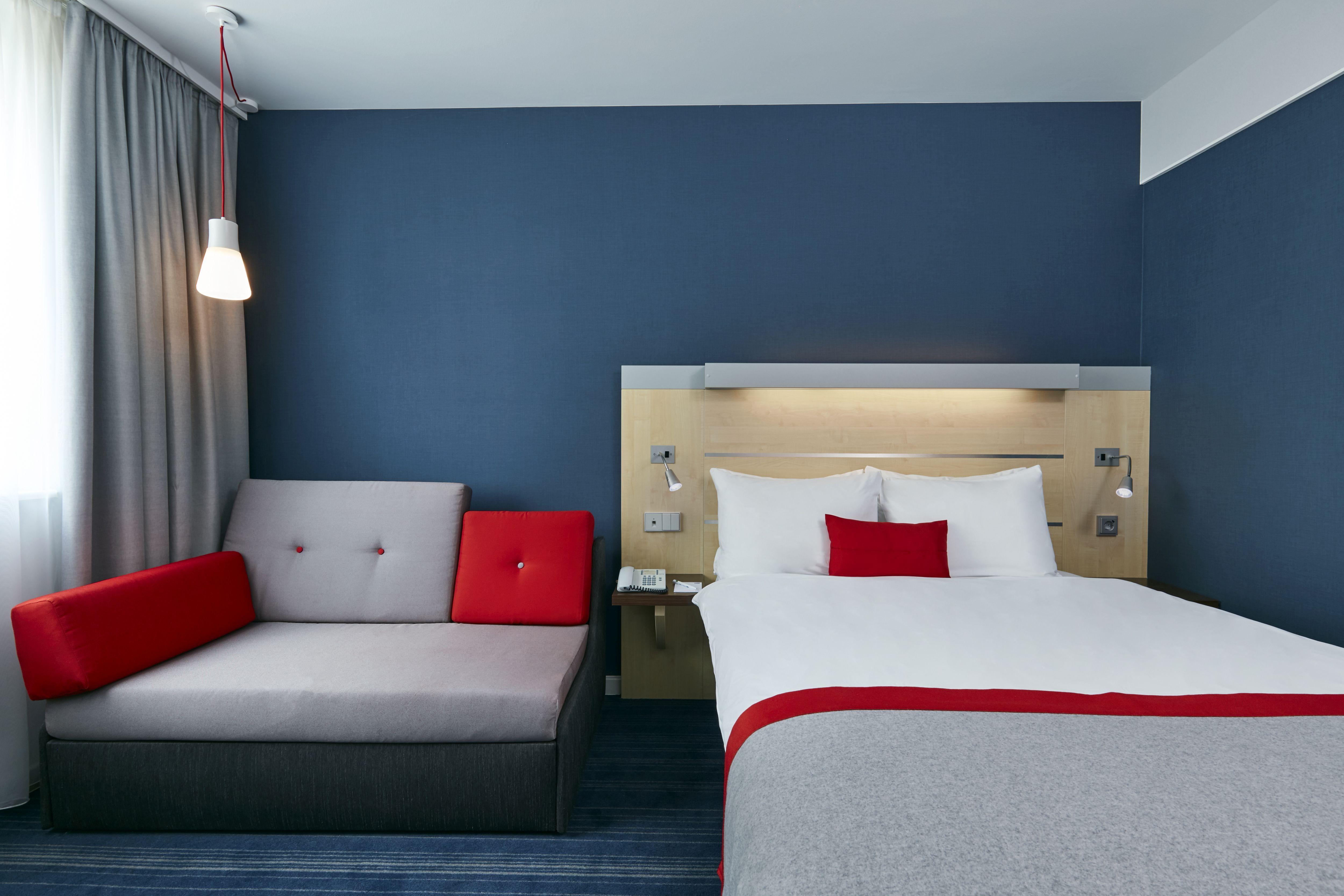 Holiday Inn Express Berlin City Centre By Ihg Bagian luar foto