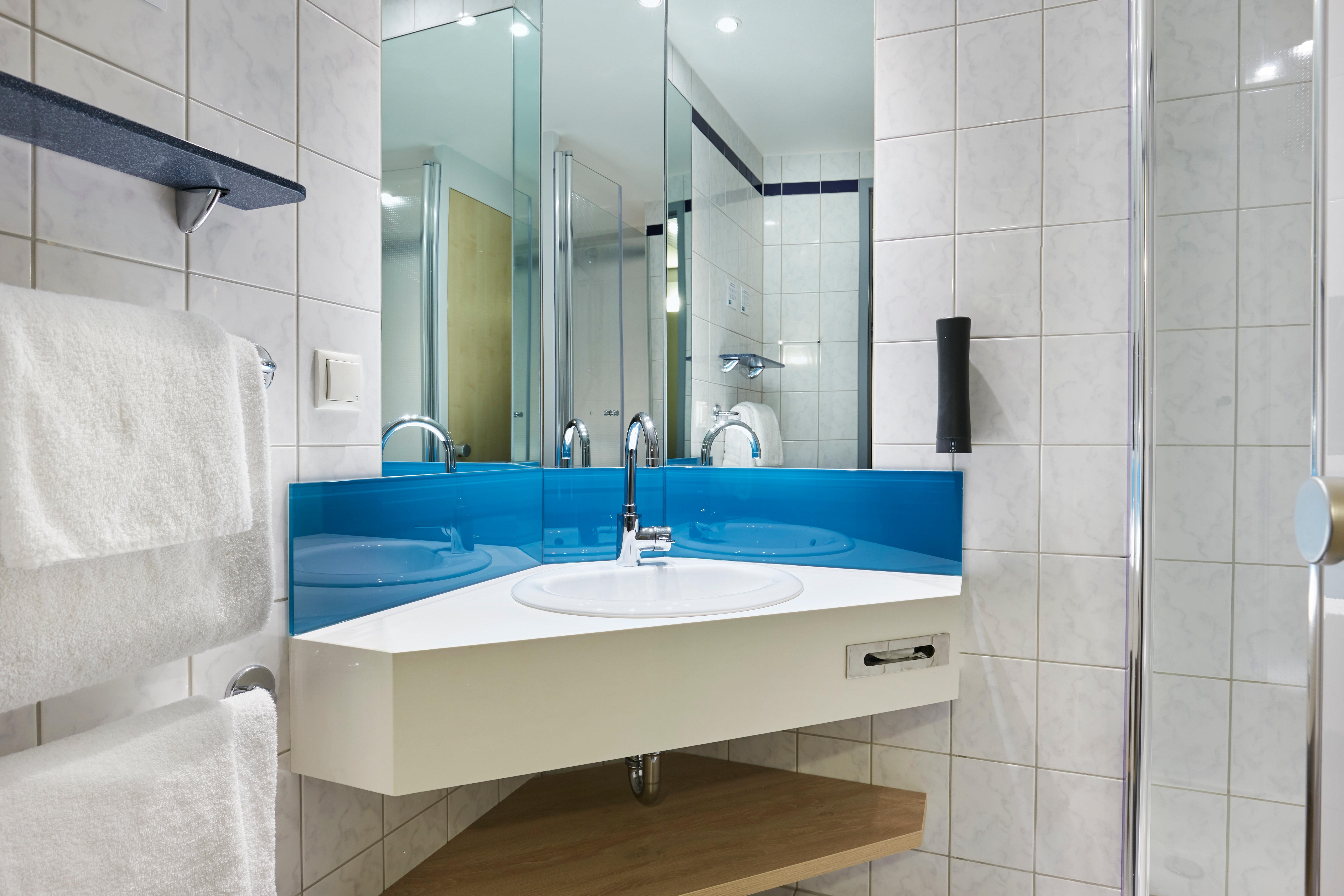 Holiday Inn Express Berlin City Centre By Ihg Bagian luar foto