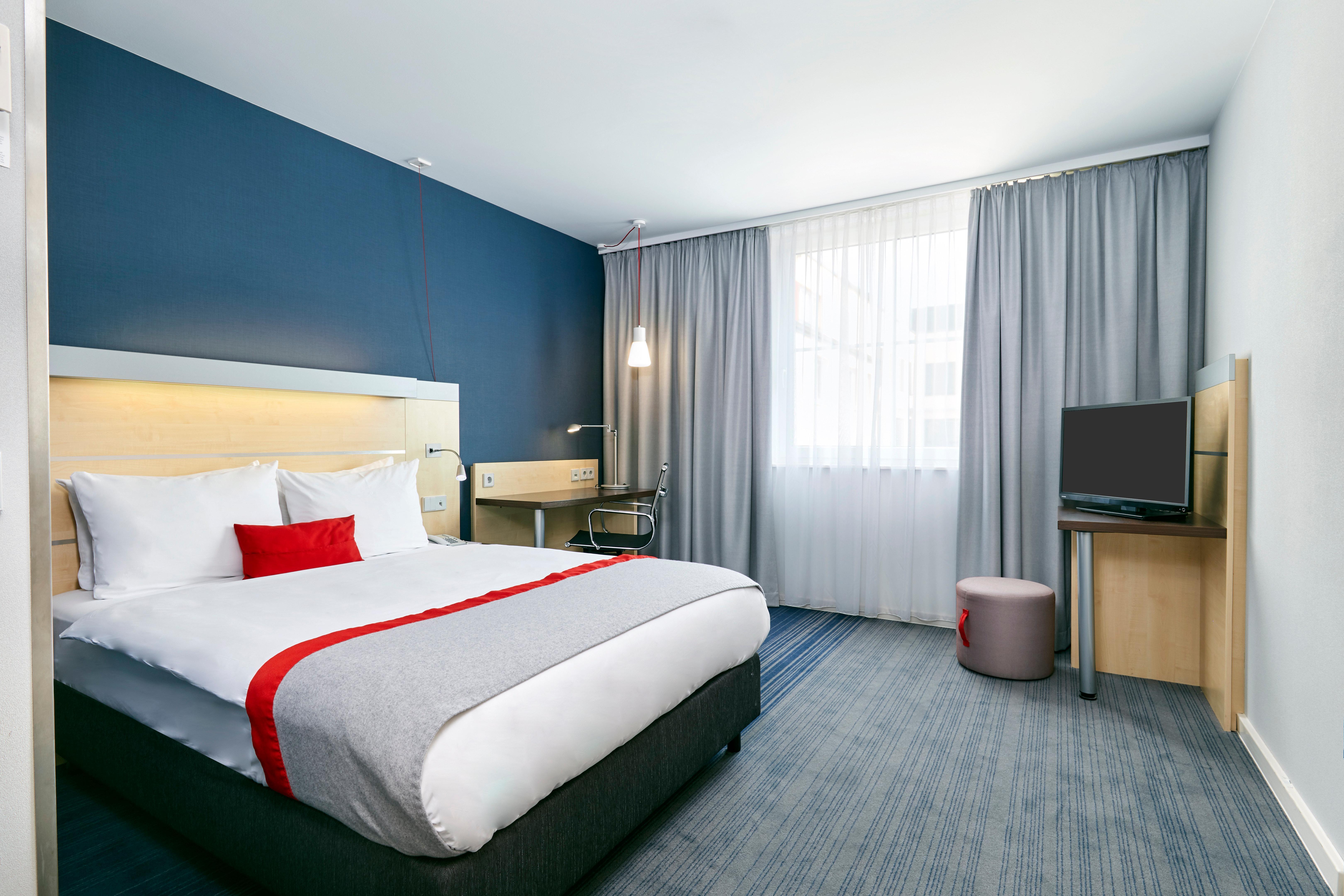 Holiday Inn Express Berlin City Centre By Ihg Bagian luar foto