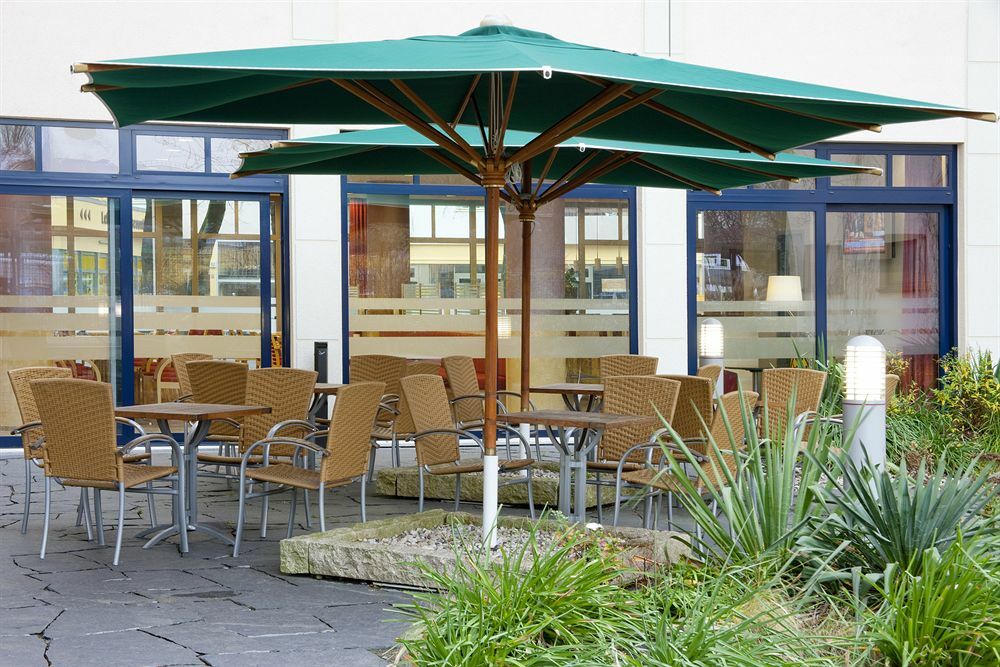Holiday Inn Express Berlin City Centre By Ihg Bagian luar foto